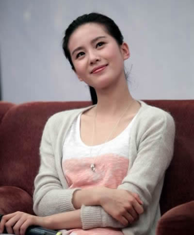 Ƭ 2012215գڶݸĵഺϲӰͯý忪̽ࡣƬΪʱʫʫ