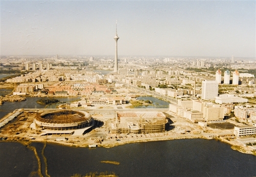 90е