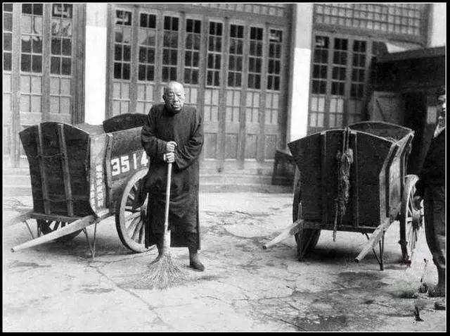 Ƭ1951꣬Ϻſڣ83Ļƽɨء