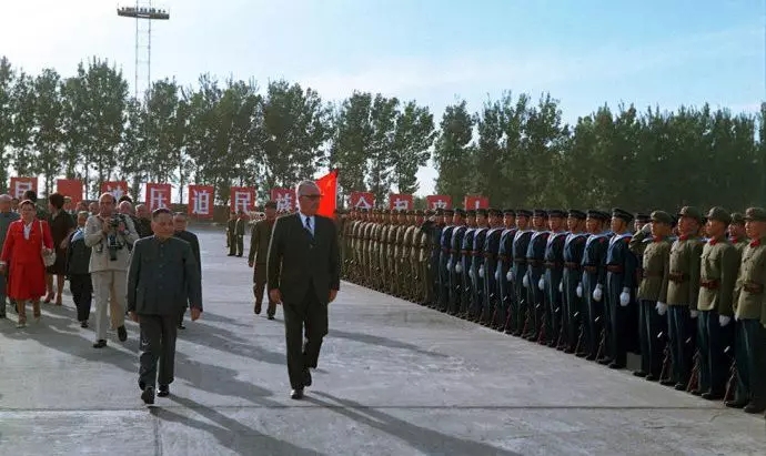 Ƭ19751013գҮûɵСƽͬ