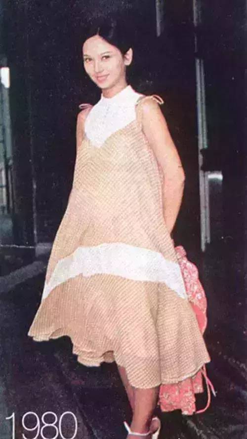 Ƭ1980֥