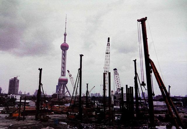 Ƭ1994꣬Ϻïý蹤