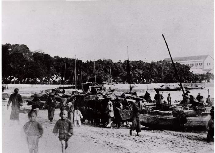 1900꣬ţذ