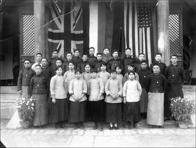 1920ྩѧʦӰ