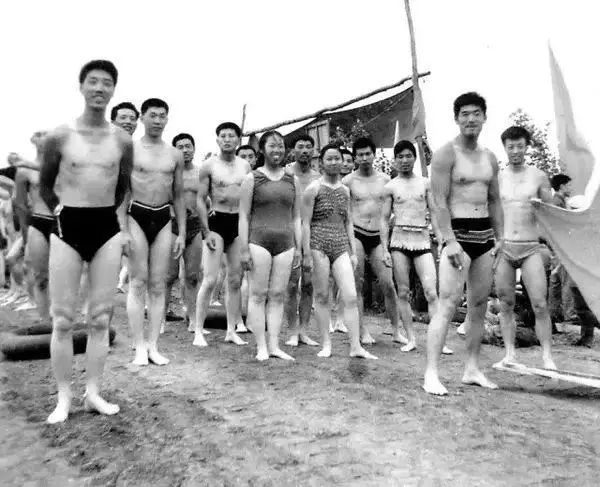 ģ֪ӾӡƬԼ1968-1973֮䡣