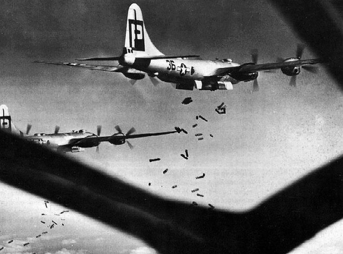ͼΪפڹصB-29ȺձϮʱͼƬ