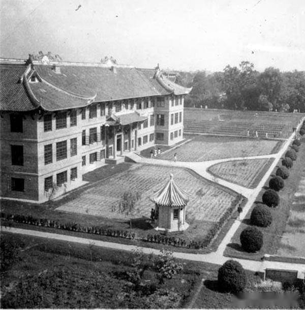 յ豼ã1945꣩