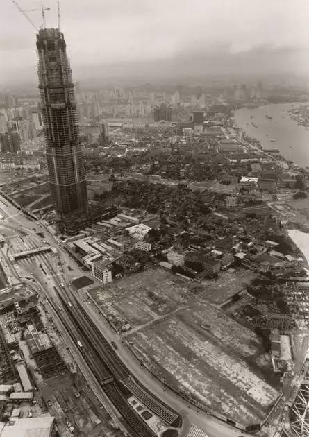 Ƭ1997꣬Ϻϸ½ȫòĽǽеĽïá
