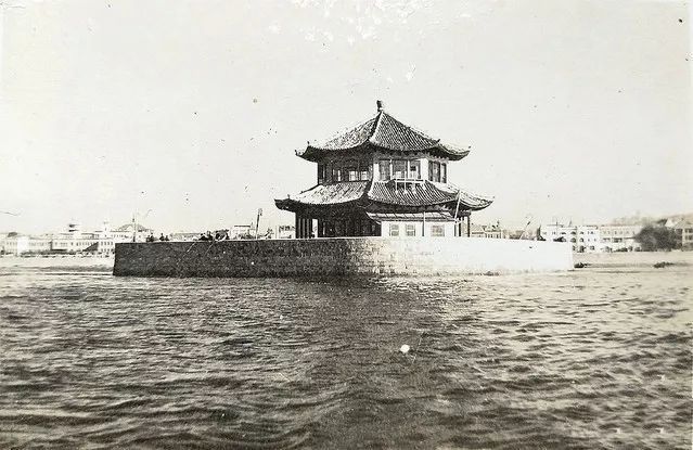 Ƭ1940꣬ൺӺ1931ʱΪ˷չΣӳջţֽ˫ܰ˽ǵͤӡ