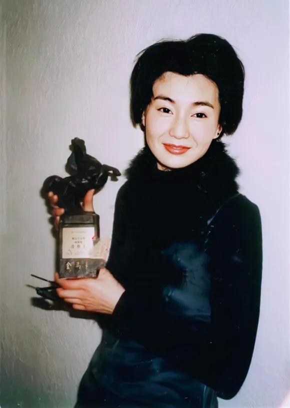 Ƭ1997꣬ƾӰ̨ۡӰŮǽ