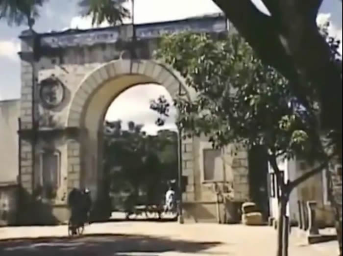 1955꣬ţբ