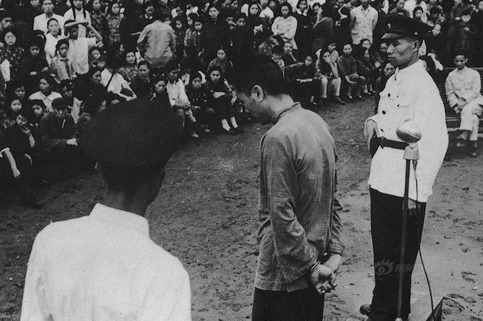 1958꣬񵳾ͳ˱鰸󱻴ǾͳɱǽͿսʱйĴʡίġҫȡ