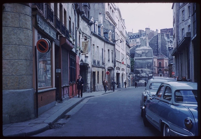 1960꣬裬Chanoinesse֣խ·