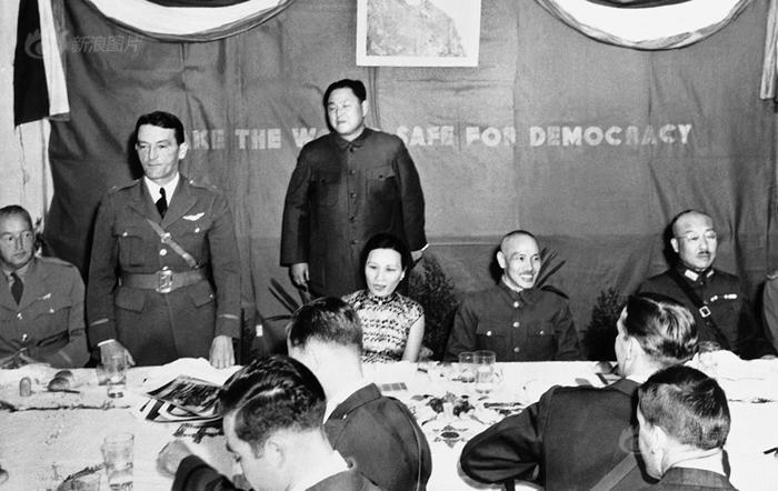 ɵǡɻӡ1937֮йοվʡ19425־Ընӳй󣬻֯ɻӡһֱΡɻӡָӹ١ɵ뽯Ϸ˽á194264գʯɵ£
