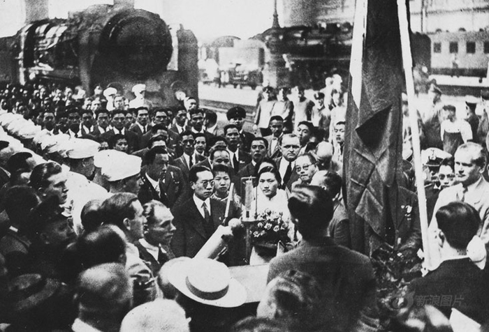 1936꣬μӰְ˻йϺ˴뾳ʱĳϣûйӶԱӰѾڶ߱׬Ǯ˶Աȥֳ͵Ȳλס˷䡢Լ