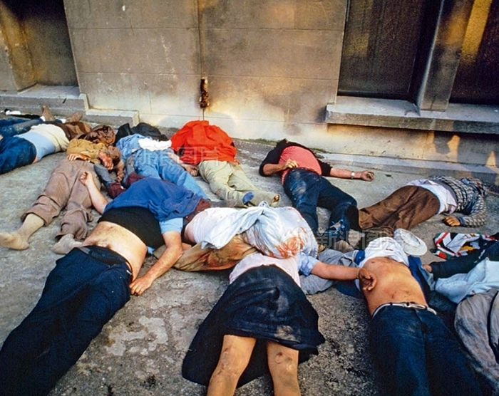 1985 Ѱķ1985529գŷھֶͼ˹ڲ³ɪСֳɧңΧȺ̤¼39£ǲ֪ʲôУ̧߱ء