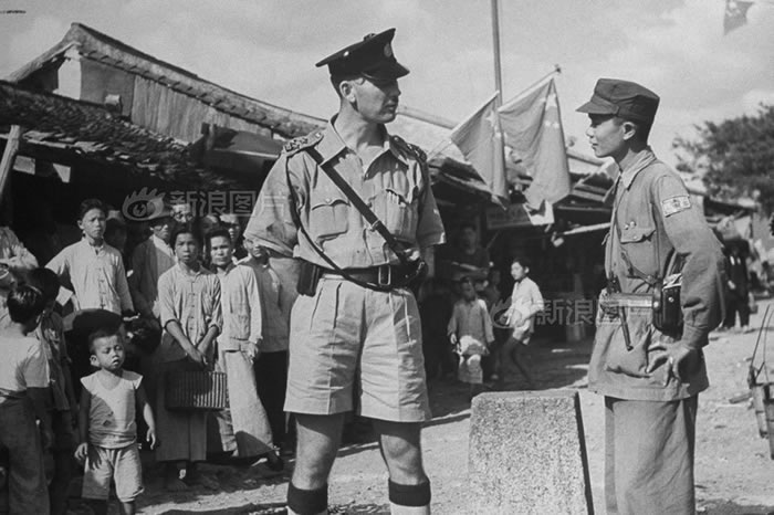 1949101գй1017գžи۱߾ֹͣˡӢ˱֤ǲջۣ۴Ӵ˳ΪйϵĴڣ½ṩģ½޷ĻƷĻءͼΪ1949꣬и۱߽˫Ա
