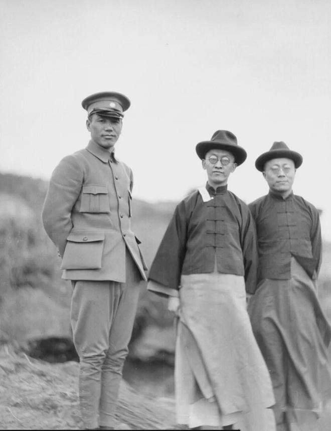 1929꣬ʯ鳯
