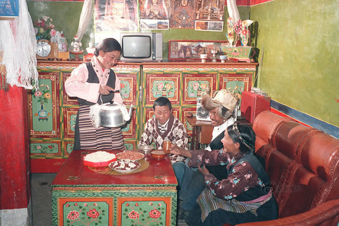 1987꣬нʽܹҵĿͷ׵ķ˴ͳĲع񡢿Ʒвɫӻ¼ɳЩִҾߡ