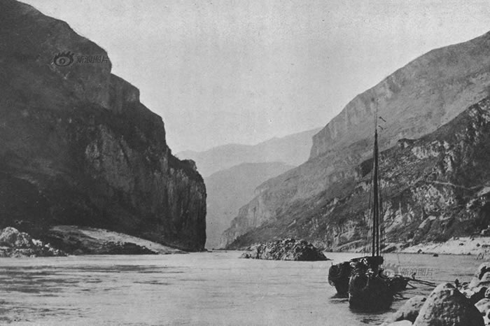 ֮ţϿţϿλϿ϶ΣΡ1900걻Ӣڽ°벿֣1903ֻʣ¡ţΡ100й޽ϿӣţϿλ뽭ףţΡиǨƵϿԱߵķɽϹ˹͡