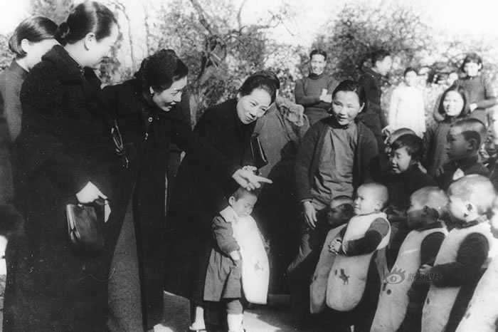 ս԰Ƶͯؽȼá1938꣬սʱͯ³սڼ䣬սʱͯȺͱ˽3ͯѫ׿ԽͼΪһұԺ̽ͯͶ׶Ĺ