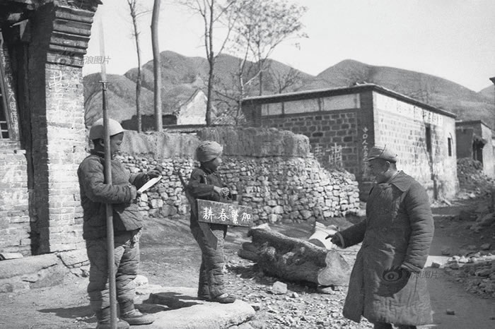 1938꣬켽кոݵأͯվڲ·ʶ֡ͯŵĺǵ궼Ҫվڷڵģʱڣ˱·ýƷɳģɳйӰ1950ǹձҽԼ̡Ӱɳ