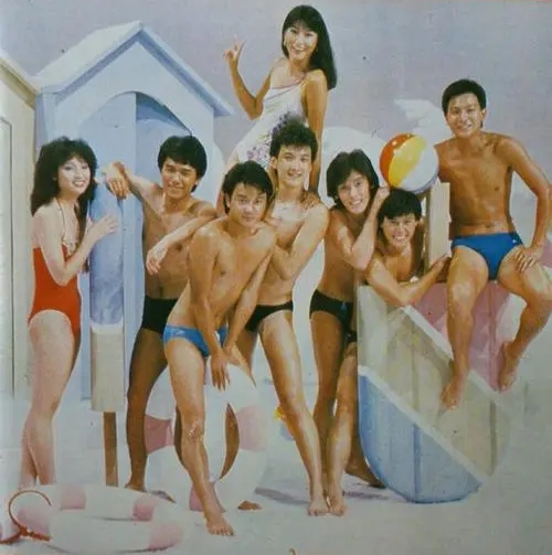 һ䣬ΰŹ٣һ»ҶŹǿ