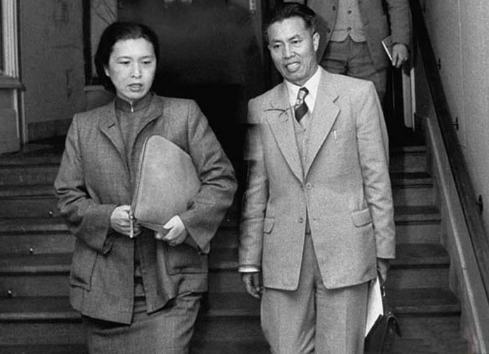 1954꣬ʿ߻ڼĹ졣