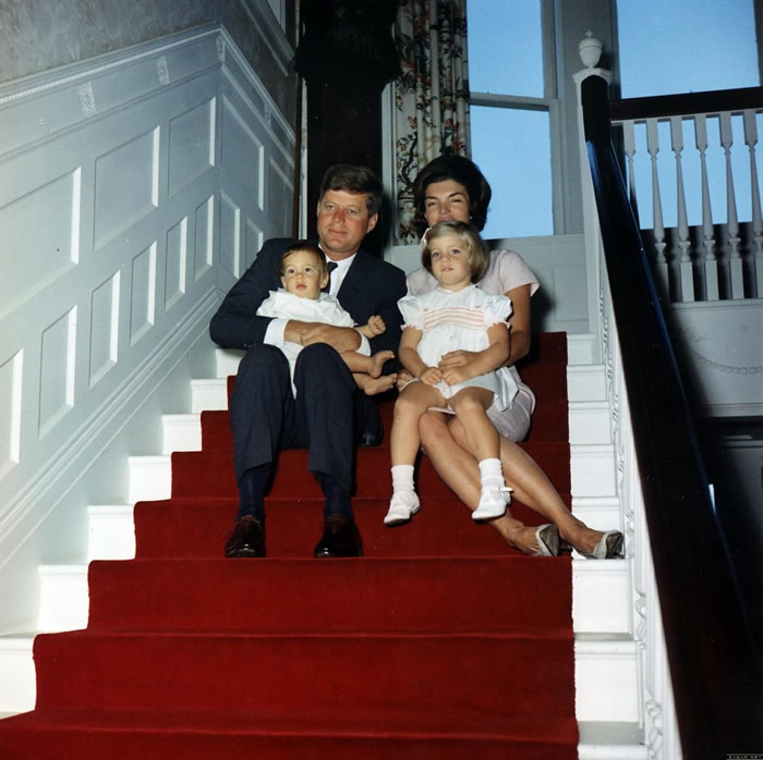 35ͳϡ1961굽1963꣩ԼƴĽ¡ϣJohn Fitzgerald KennedyͨԼFϣJohn F. KennedyJFKܿˡϣJack Kennedy
