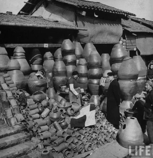죬Ʒĵ̡˹/㣬Լ1940-1941ꡣ
