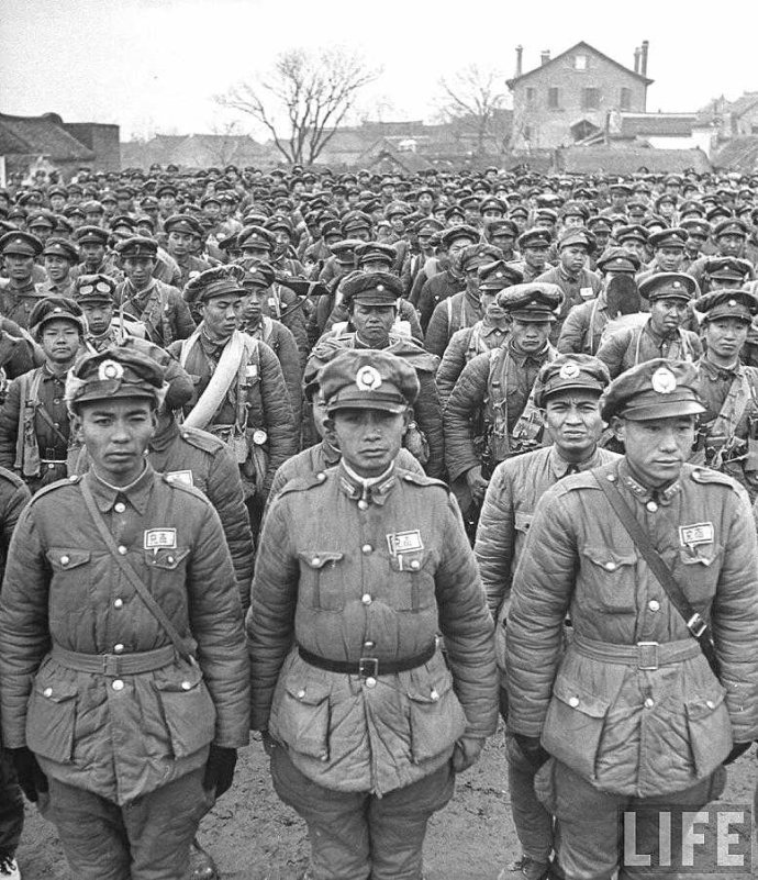 ͼ1948ӳսǰʶԱʿԱսδʼʱսʿľ״̬ʷͼƬıĿǺ67ǰ֮ľ룬Ǹе˴ƶʷļ顣