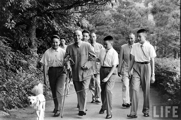 1961꣬ʯͶǳΡ