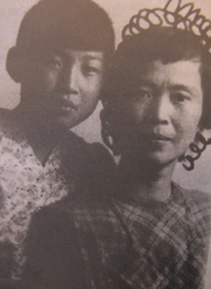 1947꣬Ů
