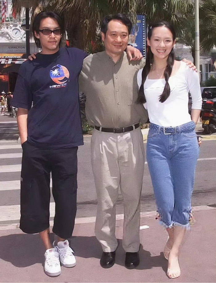 2000꣬ЯԻɡ