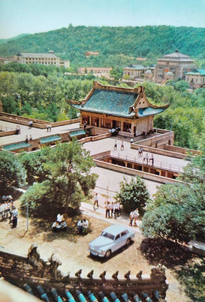 1973꣬人ѧ