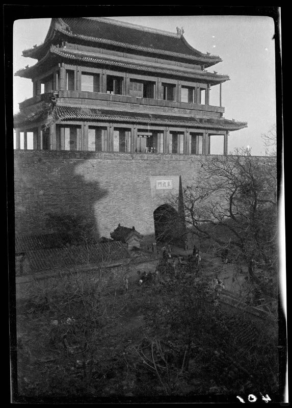 1918꣬