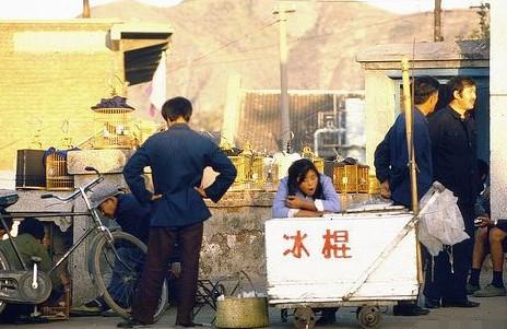 小时候买的冰棍,5分钱一根,可解馋了