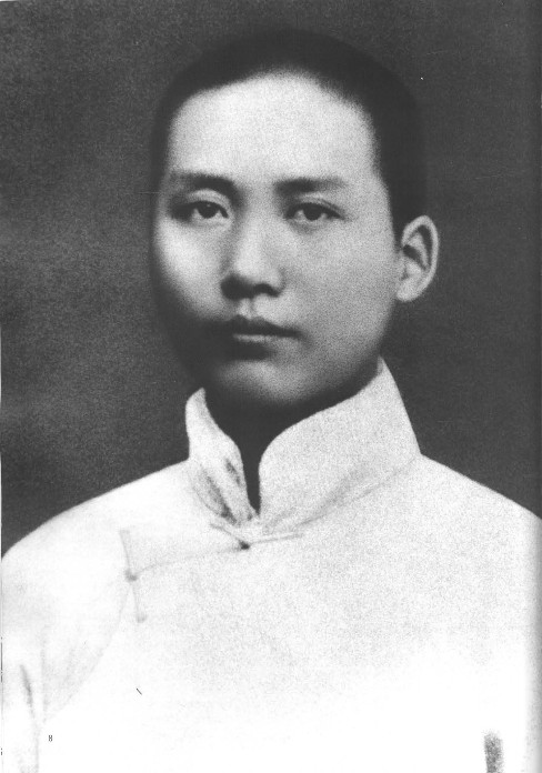 ����Ƭ��1919�꣬ë���ڳ�ɳ��