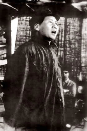 ����Ƭ��1938�꣬ë�����й��������������ȫ����������