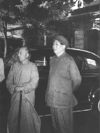 ����Ƭ��1949��8�£�ë�󶫺���������������һ��