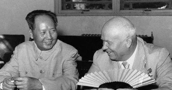 1958�꣬ë�󶫺ͺ�³����